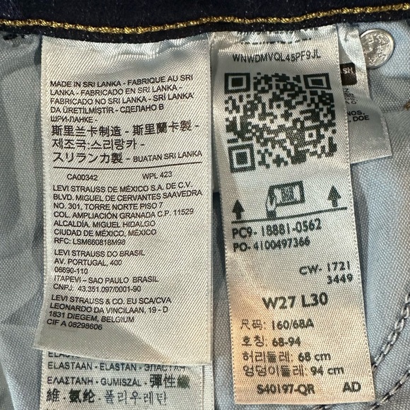 711 LEVIS - Picture 5 of 6